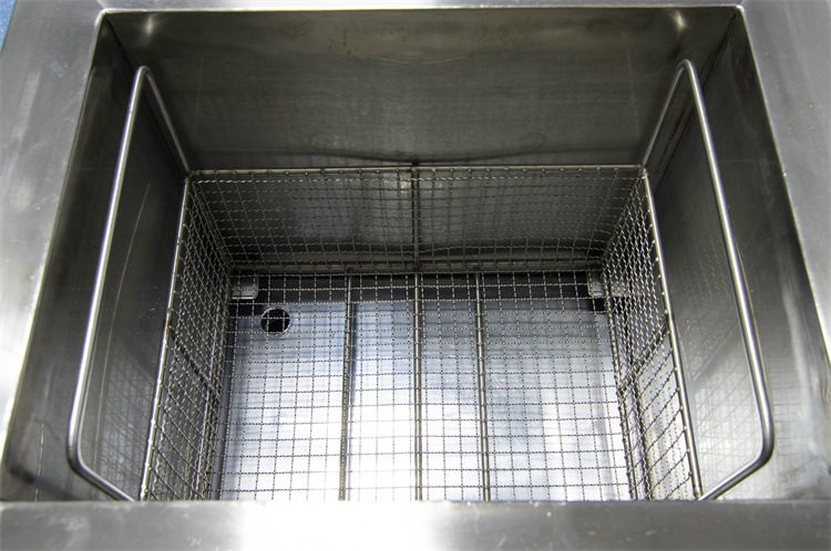 金泰瀛單槽超聲波清洗機